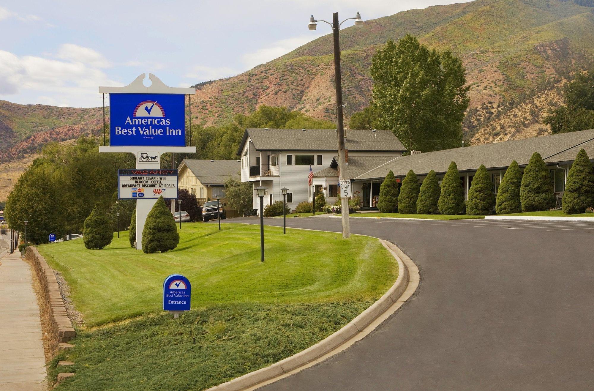 格伦伍德斯普林斯 悬湖旅馆酒店 外观 照片